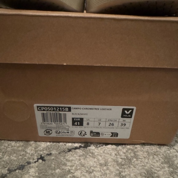 Veja Campo leather shoe - Picture 5 of 12